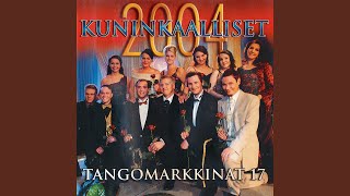 Kuu kylmä kuningatar [upl. by Llenoil]