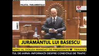 Juramantul depus in Parlament de Traian Basescu [upl. by Terle205]