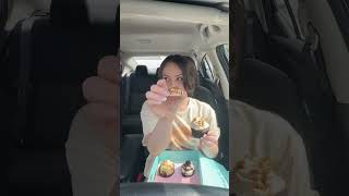 Cupcakes review 🧁👀🙌🏼 cupcake foodreview shorts tastetest [upl. by Platus]