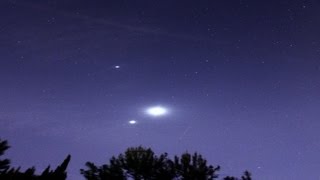 Venus Jupiter and Moon Conjunction HD Timelapse Star Trails 2252012 [upl. by Enneyehc]