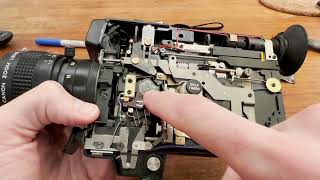 Canon 514XL Super 8 Camera Disassembly and Function [upl. by Lounge]