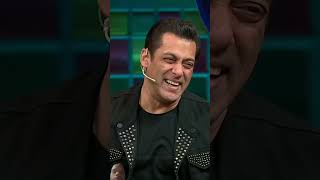 Bharat mein Kiya Salman Khan ko bechat Kapil Sharma show ke andar [upl. by Elocaj746]