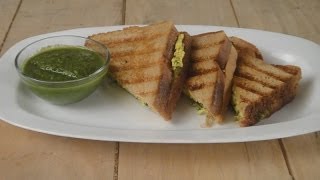 Paneer Bhurji Grilled Sandwich  Sanjeev Kapoor Khazana [upl. by Etty]