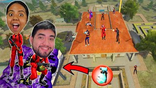 RETO CAMPERO CON LAS PAREDES PEQUEÑAS EN FREEFIRE 😱 IMPOSIBLE [upl. by Willamina]