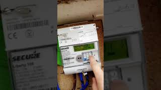 How to read electric metre reading E meter [upl. by Cavanaugh]