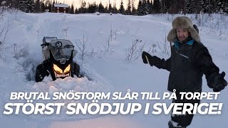 Jo det snöade här också snöstorm köldknäpp snödump skruvning snöskoter Vinter torpliv [upl. by Melda]