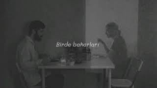 Melih Görgün  Yollarıma Çıkma Lyric video  Şarkı sözü [upl. by Benilda744]