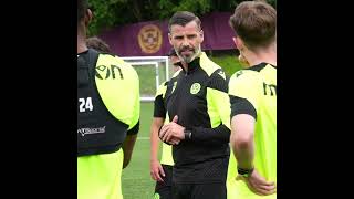 Stuart Kettlewell gives a training team talk [upl. by Proctor]