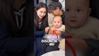 Trik Cerdik Ibu agar Bayi Tenang saat Disuntik Vaksin [upl. by Borrell870]