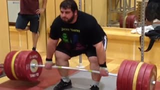 Chingiz Mogushkov — 300 kg Deadlift [upl. by Loria]