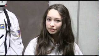 Jodelle Ferland Votes Behind Sapphire to win 100500 [upl. by Behl]