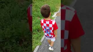 IGRAJ MOJA HRVATSKA  Croatian 4yearold singing from heart [upl. by Asseralc]