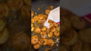 RIZ AUX CREVETTES 🍤 food beautiful cooking [upl. by Maureen394]