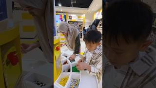 siapa yang tahan liat Lego store  baru aja masuk udah begini 🤣 shortvideo lego legostarwars [upl. by Noir]