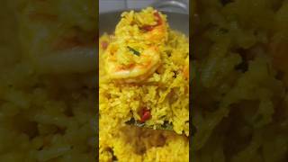 Riz aux crevettes shortvideo easyrecipe shortsvideo shorts short [upl. by Neelahtak]