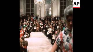 SYND 7 4 70 ITALIAN 1970  1971 AUTUMN  WINTER FASHION COLLECTION [upl. by Qiratla]