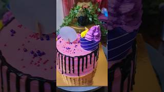 Trending Cake design 🍰🧑‍🍳 shorts cake [upl. by Darleen]