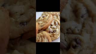 Chewy Chocolate Chip Cookies [upl. by Bethina]