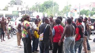 Tari Papua Menghebohkan Masyarakat Yogyakarta at Malioboro [upl. by Ahcim842]