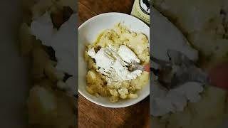 Are these the best mashed potatoes ever potatorecipe oliveoil dinner healthyfood delicious [upl. by Dearman245]