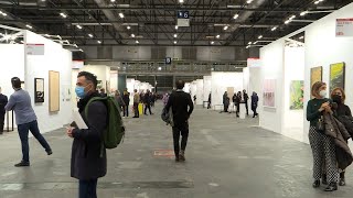 La feria de arte Estampa regresa a Madrid de forma presencial [upl. by Parthenia]