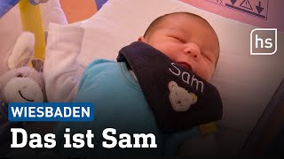 KrankenhausUmzug Das erste Baby in der neuen HSK in Wiesbaden  hessenschau [upl. by Eugine599]