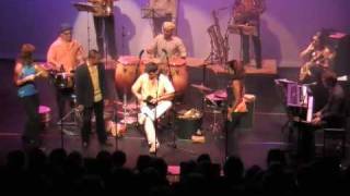 Gerardo Rosales Salsa Mundial with Darbuka [upl. by Dedie536]