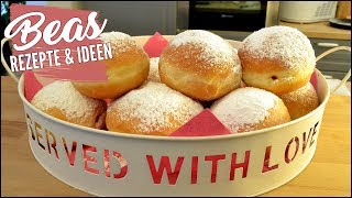 BERLINER Rezept  Die besten Krapfen Pfannkuchen selber backen [upl. by Einama524]