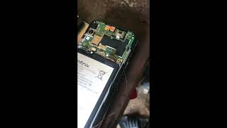 Infinix Hot 10 play x688 fake charging [upl. by Yromem293]