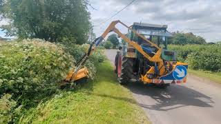 BOMFORD ROBIN 43 HEDGECUTTER WORKING VIDEO [upl. by Garrett]