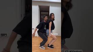 shortsfeed dance Rate Kriti’s moves love the way she’s grooving ❤️😍kritisanon [upl. by Lonee]