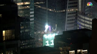 Watch the Times Square ball drop to ring in New Years 2024  NBC New York [upl. by Gerhardt]