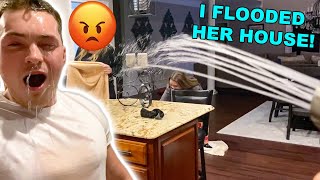 DESTR0YlNG MY PARENTS HOUSE Angry Mom [upl. by Netsirhk]