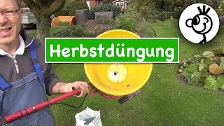 Rasen düngen im Herbst  Tipps und Tricks [upl. by Gilman]