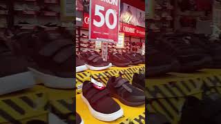 Pas Butuh Sepatu olah raga pas ada promo Pas Butuh Sepatu Casual buat kerja pas ada promo [upl. by Naleek]