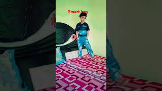 जरा गौर से👀 dekhiae ये कोन 😜 smart ladka haifunny kartik 😝 viral video [upl. by Jaan]