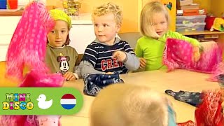 ZAKDOEKJE LEGGEN  FRAGMENT  Kinderliejdes  Kinderdagverblijf  Minidisco [upl. by Harvard]