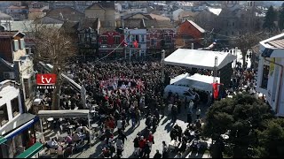 Atmosferë e zjarrtë në Prizren në 16 vjetorin e Pavarësisë së Kosovës [upl. by Hardie]