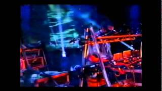 Orbital on Jools Holland 11 Jun 2001  Funny Break [upl. by Inimak364]