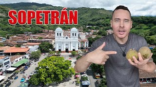 SOPETRÁN ANTIOQUIA  El Pueblo de las Frutas 🍊🍌 [upl. by Beckman]