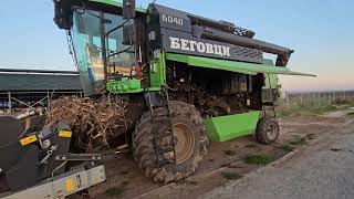 DEUTZ FAHR 6040 COMBINE SUNFLOWER QND CORN DOJC FAR KOMBAJN SONCOGLED I PCENKA [upl. by Elrem]