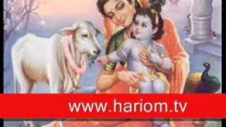 Radhika Gori se  Maiya kara de moro byah  Radha Krishna bhajan [upl. by Maher600]