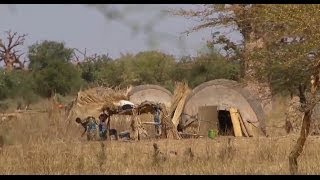 La famille Dicko éleveurs nomades au Burkina Faso [upl. by Williamson719]