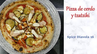 Pizza de cerdo y salsa tzatziki [upl. by Felic166]