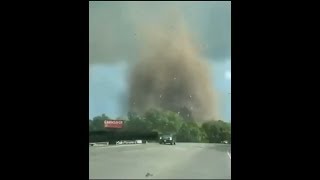 Tornado Madill Oklahoma 22nd April 2020 [upl. by Mirabelle]