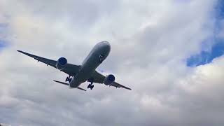 Japan Airlines Boeing 787 landing on Runway 10  Songshan Airport Taipei  Slow motion video [upl. by Halette393]