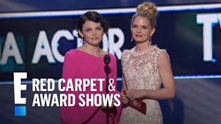 Ginnifer Goodwin and Jennifer Morrison Present at PCA 2012  E Peoples Choice Awards [upl. by Eibrad131]