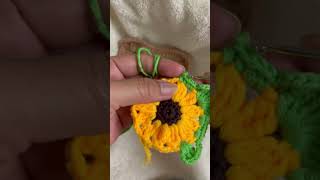 Making grannysquare wow crochetflower shortvideo shorts crochet easycrochet shortsfeed diy [upl. by Hach]