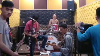 Avenged sevenfold  Coming home live in studio band cover [upl. by Aicak]