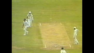 Stumps everywhere Unbelievable fielding by Merv Hughes off his own bowling vs Pak 3rd Test SCG 1990 [upl. by Alekal]